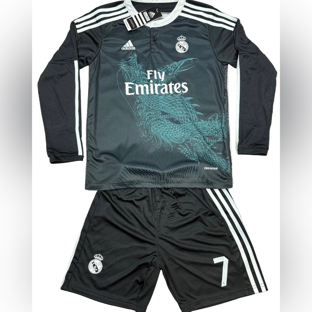 Ronaldo Youth Jersey Retro Long Sleeve Kids Soccer (Jersey + Shorts) SMALL (24)